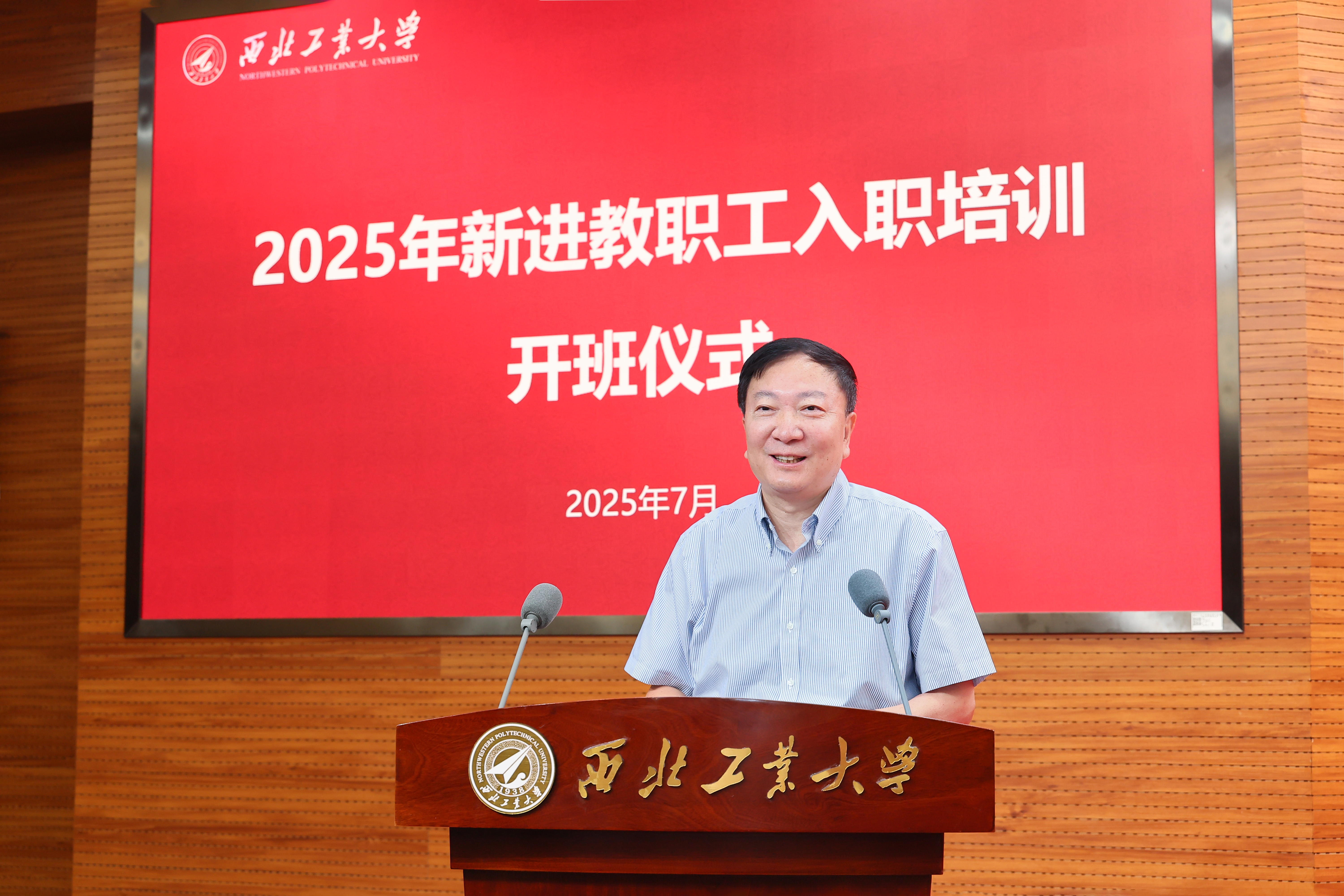 21f3ab44d0441a148b6ab0be32a5108.jpg