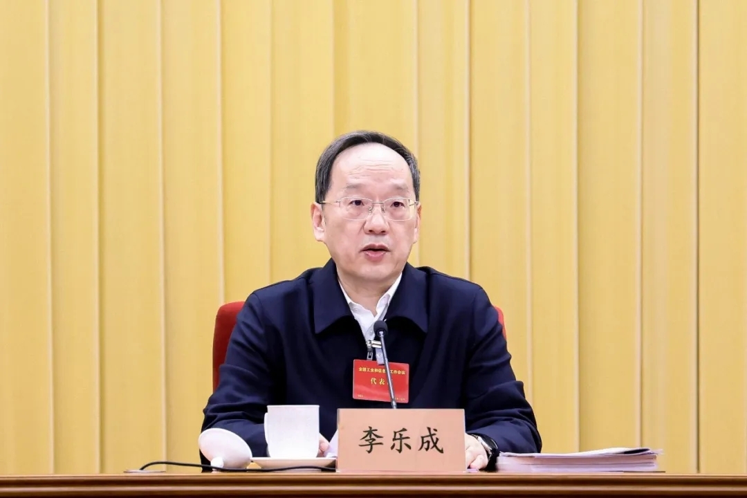 640.jpg 图片