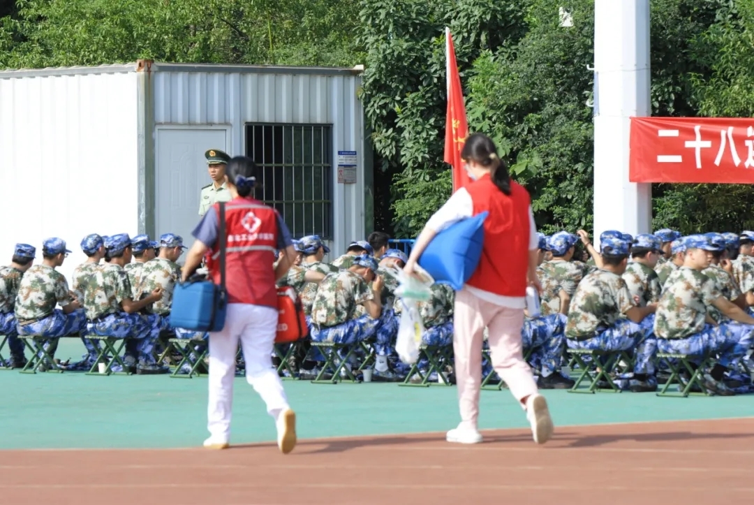 640.jpg 图片